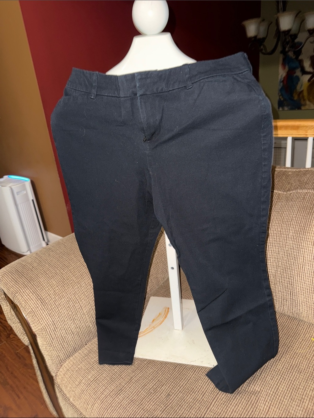Old Navy Navy Stretch Capris